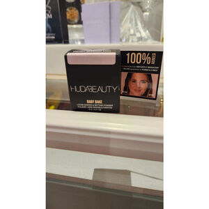 Huda Beauty Baby Bake Setting Powder